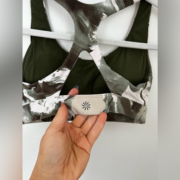 Athleta Ultimate Printed Bra A-C XS - Picture 6 of 7